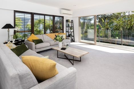 Photo of property in 24b Bucklands Beach Road, Bucklands Beach, Auckland, 2012