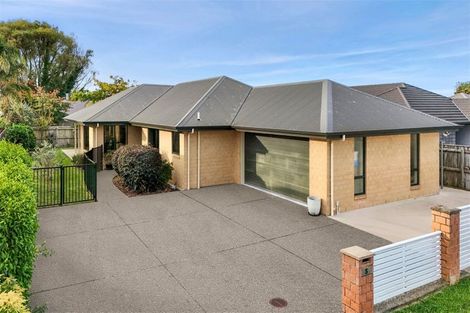 Photo of property in 5 Kitakita Grove, Motueka, 7120