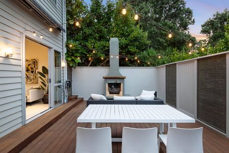 Photo of property in 65 Bayside Drive, Browns Bay, Auckland, 0630