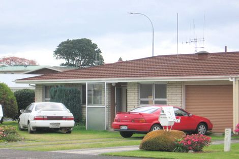 Photo of property in 1 Carol Place, Otumoetai, Tauranga, 3110