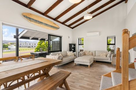 Photo of property in 1 Prescott Place, Pauanui, Hikuai, 3579