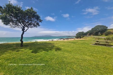 Photo of property in 4 Stratford Drive, Cable Bay, 0420