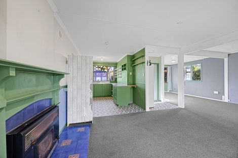 Photo of property in 2 Wilson Road, Opunake, 4616