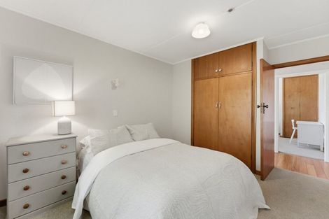 Photo of property in 251 Frankley Road, Frankleigh Park, New Plymouth, 4310