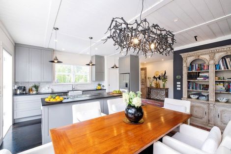 Photo of property in 619 Tuki Tuki Road, Tuki Tuki, Havelock North, 4180