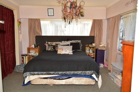 Photo of property in 174 Dalrymple Street, Strathern, Invercargill, 9812