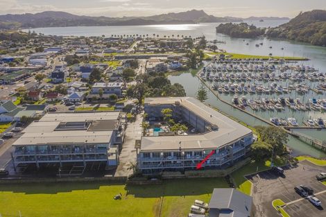 Photo of property in 86 Albert Street, Whitianga, 3510