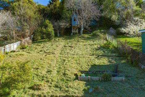 Photo of property in 27 Voelas Road, Lyttelton, 8082