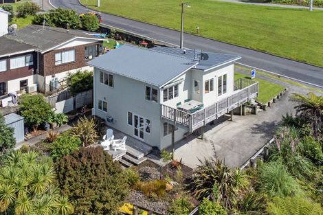 Photo of property in 88 Howard Road, Orere Point, Papakura, 2585