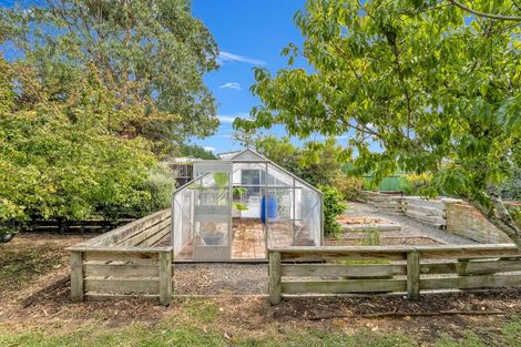 Photo of property in 27 Moore Avenue, Tawhero, Whanganui, 4501