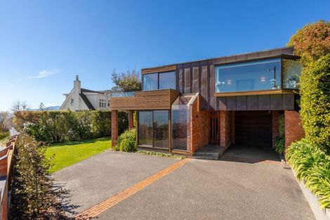 Photo of property in 137 Princes Drive, Britannia Heights, Nelson, 7010