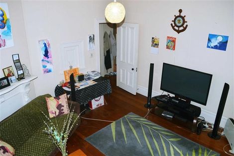 Photo of property in 139 Elizabeth Street, Mount Victoria, Wellington, 6011