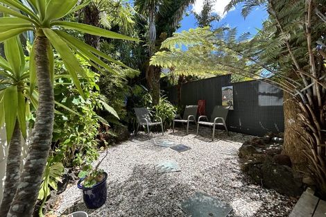 Photo of property in 15a Rukutai Street, Orakei, Auckland, 1071