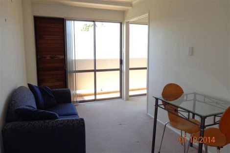 Photo of property in 13e/30 Westward Ho, Glen Eden, Auckland, 0602