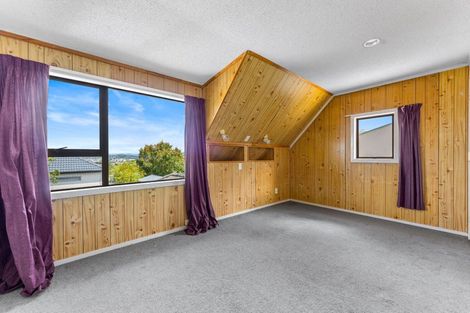 Photo of property in 226 East Coast Road, Forrest Hill, Auckland, 0620