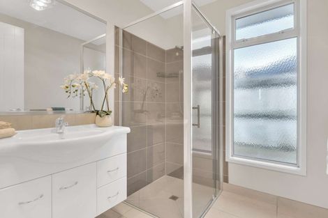 Photo of property in 129 Victory Drive, Wharewaka, Taupo, 3330