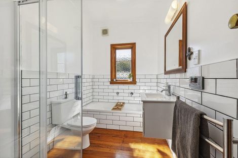 Photo of property in 3 Glamis Avenue, Strathmore Park, Wellington, 6022