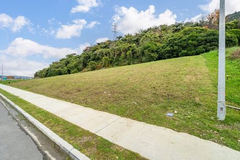 Photo of property in 22 Colorado Road, Totara Park, Upper Hutt, 5018