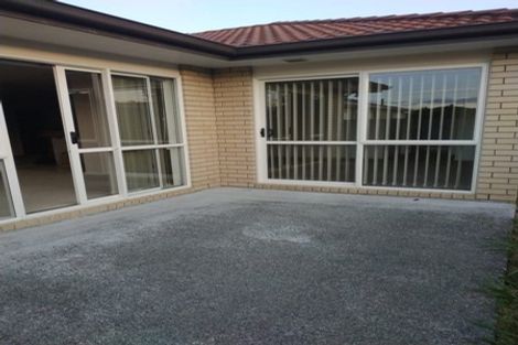 Photo of property in 17a Greenhaven Avenue, Opaheke, Papakura, 2113