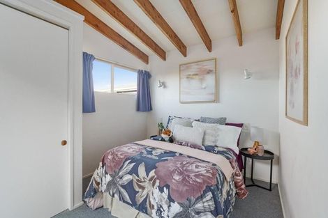 Photo of property in 20 Simcox Street, Otaki Beach, Otaki, 5512