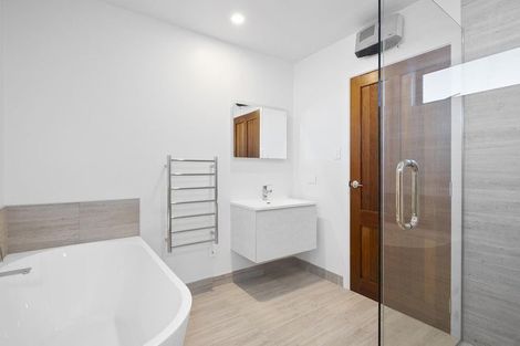 Photo of property in 15 Bay View Road, South Dunedin, Dunedin, 9012