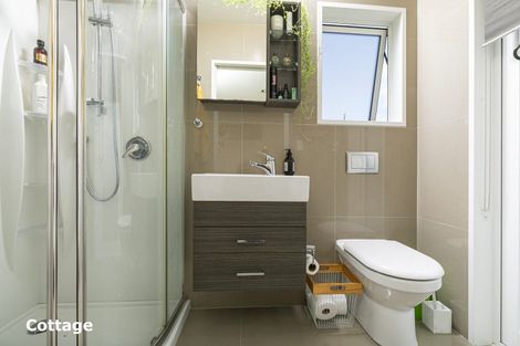 Photo of property in 76 Muriwai Road, Muriwai, 0881