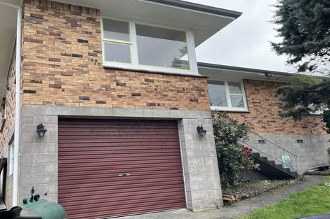 Photo of property in 129 Tiroroa Avenue, Te Atatu South, Auckland, 0610