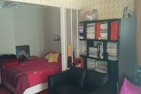 Photo of property in 30 Stoke Street, Newtown, Wellington, 6021