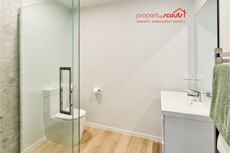 Photo of property in 2/90 Knights Road, Hutt Central, Lower Hutt, 5010