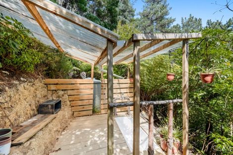 Photo of property in 159 Pinehaven Road, Pinehaven, Upper Hutt, 5019