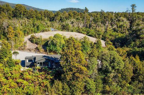 Photo of property in 1294 Lake Kaniere Road, Lake Kaniere, Kokatahi, 7881