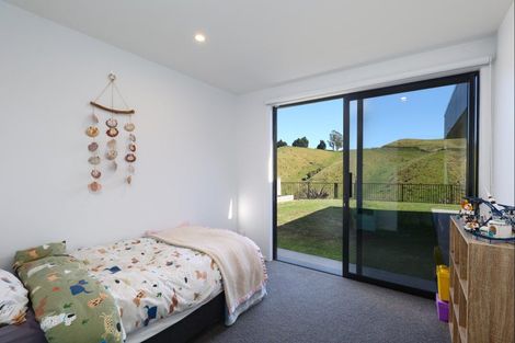 Photo of property in 32 Huntaway Close, Stoke, Nelson, 7011