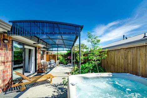 Photo of property in 23 Jade Lane, Paraparaumu, 5032