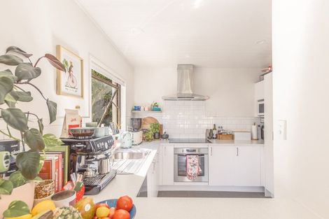 Photo of property in 1/8 Hobday Lane, Mount Pleasant, Christchurch, 8081