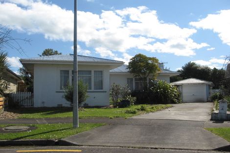 Photo of property in 10 Strathmore Place, Awapuni, Palmerston North, 4412