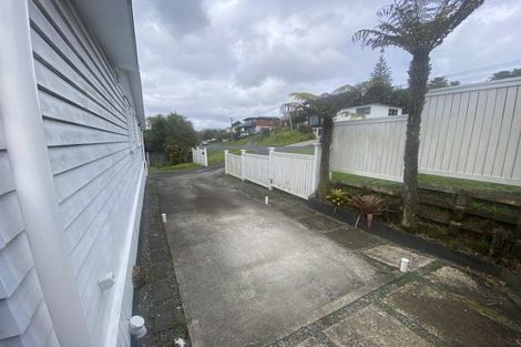 Photo of property in 2/40 Killarney Avenue, Torbay, Auckland, 0630