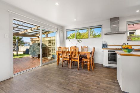 Photo of property in 27 Edith Street, Fairfield, Dunedin, 9018