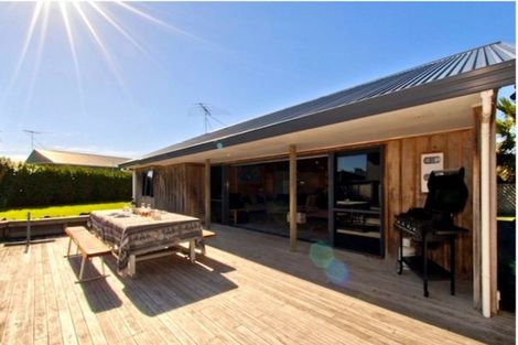 Photo of property in 502 Matarangi Drive, Matarangi, Whitianga, 3592