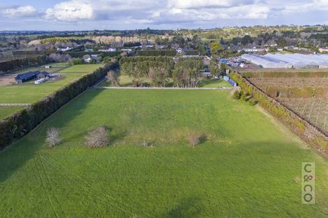 Photo of property in 138 Taupaki Road, Taupaki, 0782