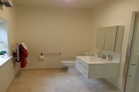 Photo of property in 18 Innes Road, St Albans, Christchurch, 8052