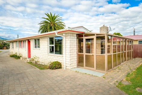 Photo of property in 21 Orowaiti Road, Westport, 7825