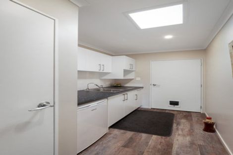 Photo of property in 12 Rata Lane, Paeroa, 3600