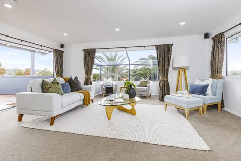 Photo of property in 13 The Glade North, Pukekohe, 2120