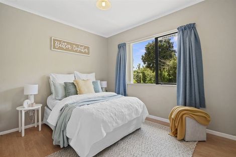 Photo of property in 90 Esmeralda Street, Welcome Bay, Tauranga, 3112