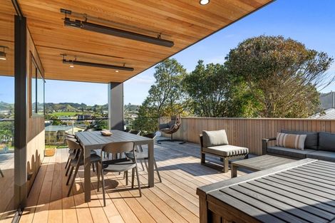 Photo of property in 105 Dillon Street, Waihi Beach, 3611