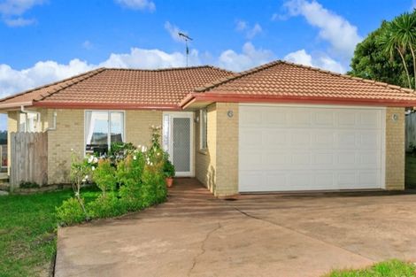 Photo of property in 39 Bluebird Crescent, Unsworth Heights, Auckland, 0632