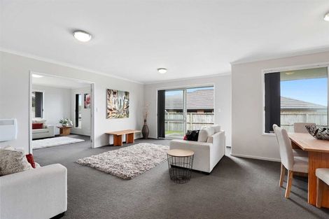 Photo of property in 2 Glyll Close, Flagstaff, Hamilton, 3210