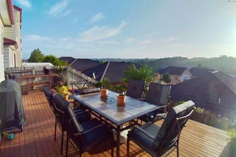 Photo of property in 19/22 Northcross Drive, Oteha, Auckland, 0632