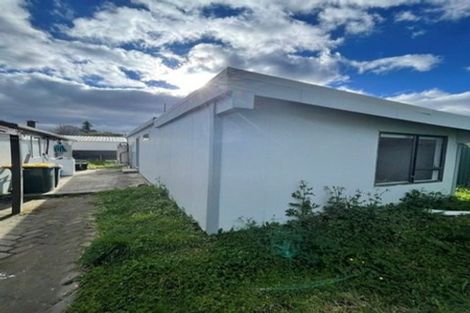 Photo of property in 16 Levley Lane, Katikati, 3129