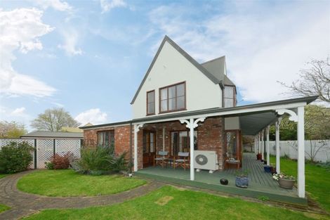 Photo of property in 1/16 Glenburn Place, Avonhead, Christchurch, 8042